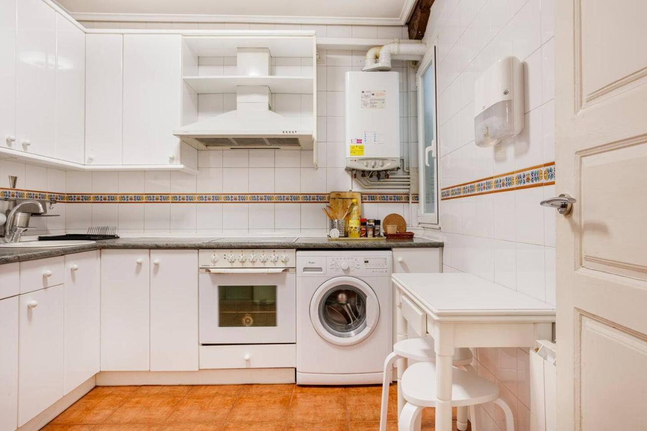 Plaza Nueva Habitaciones Bilbao Zewnętrze zdjęcie